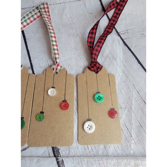 Handmade Button Hanging Ornaments Gift Tags Hangtags Set Of 5 - Picture 2 of 5